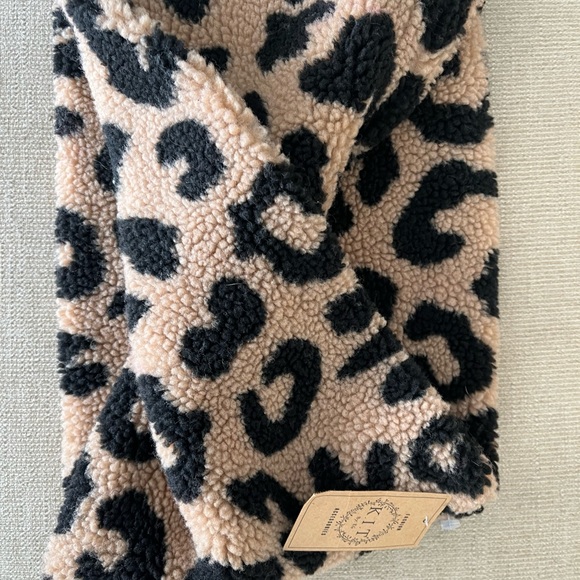 Scarf leopard - Picture 3 of 3
